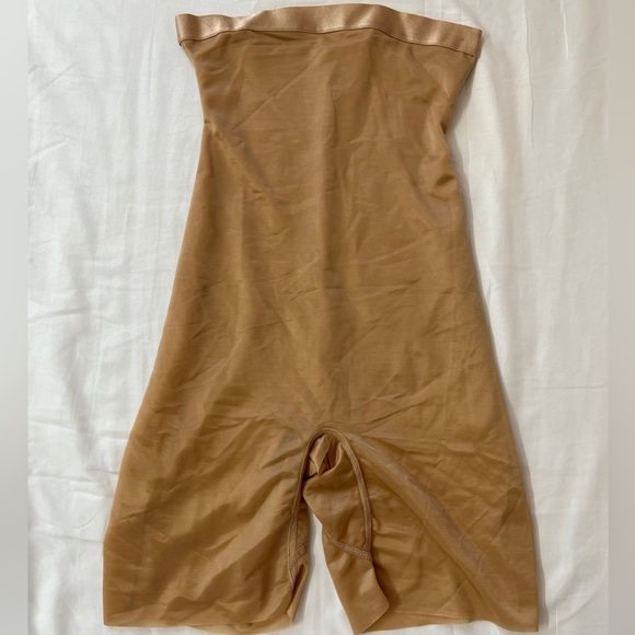 SKIMS Intimates & Sleepwear Skims Barely There High Waist Mid Thigh